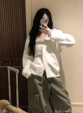 Shawne 26s冬新韩国正品代购 小众V领单排扣毛茸茸甜美针织开衫