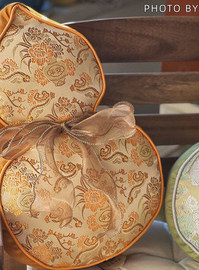 中式国风软装沙发枕结婚吉祥绸缎客厅新中式床头福禄葫芦抱枕靠垫