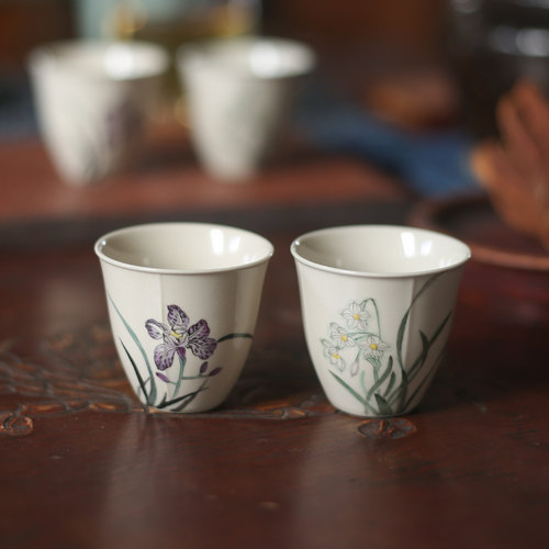 草木灰釉手绘粉彩花杯茶杯个人单杯主人杯陶瓷功夫茶具小号品茗杯