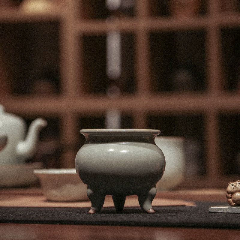 如器汝窑日照香炉三足香炉汝瓷开片青瓷香道零配陶瓷功夫茶具配件