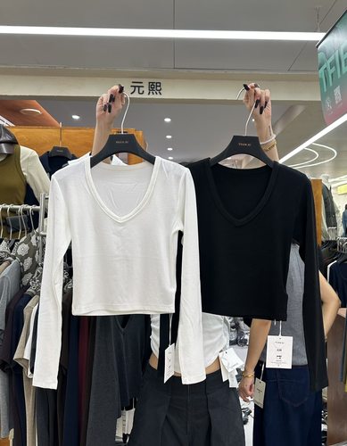 元熙26833韩系V领长袖T恤女 秋冬新款纯色简约百搭显瘦打底衫上衣