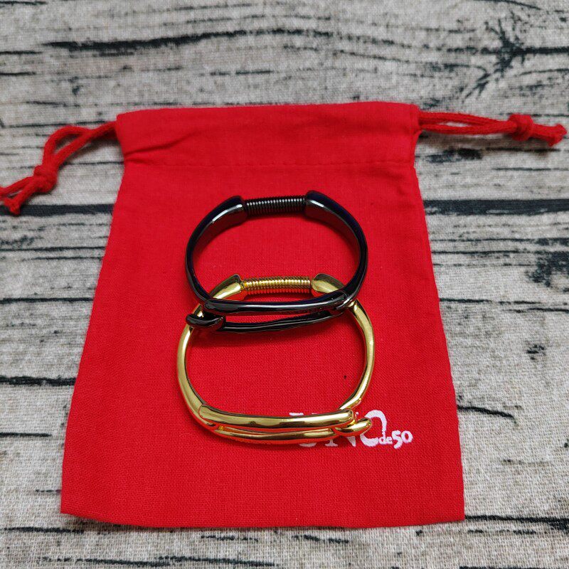 SPANISH UNODE50 VALENTINES DAY CARD CLASP BRACELET MALE AND FEMALE COUPLE SILVER-PLATED HAND ORNAMENTS EUROPEAN AND AMERICAN NICHE GIRLFRIENDS THE SAME STYLE