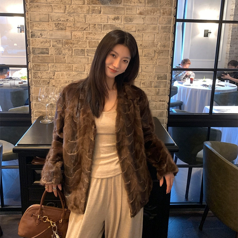 冬季轻奢皮毛一体貂毛大衣女