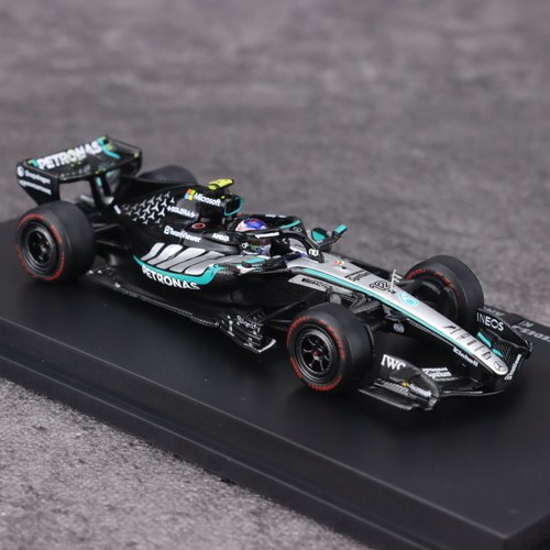 迷你切 1:64 奔驰F1 W17 2026中国大奖赛 安东内利 冲刺杆位 模型