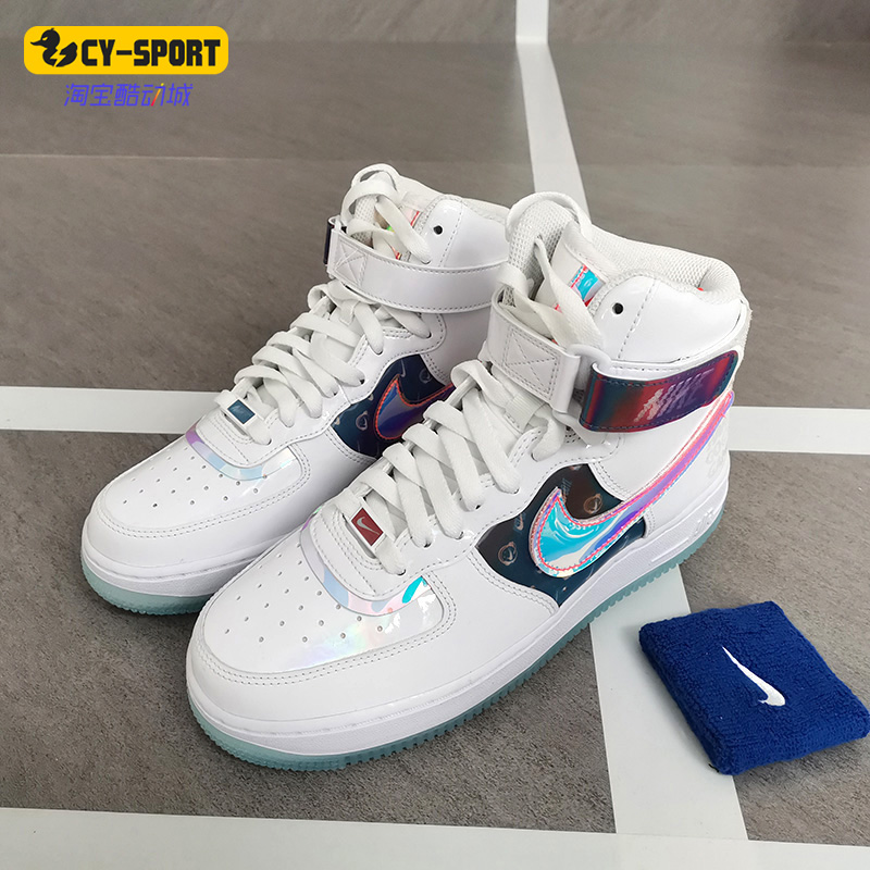 Nike/耐克正品Air Force 1 AF1白镭射电玩像素女子空军板鞋DC2111