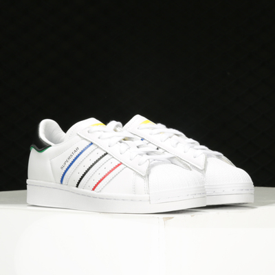 经典运动鞋Adidas/阿迪达斯