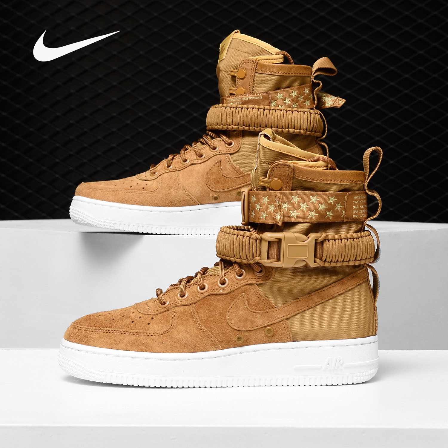 Nike/耐克正品SFAF1AIRFORCE空军一号女子高帮运动休闲板鞋857872