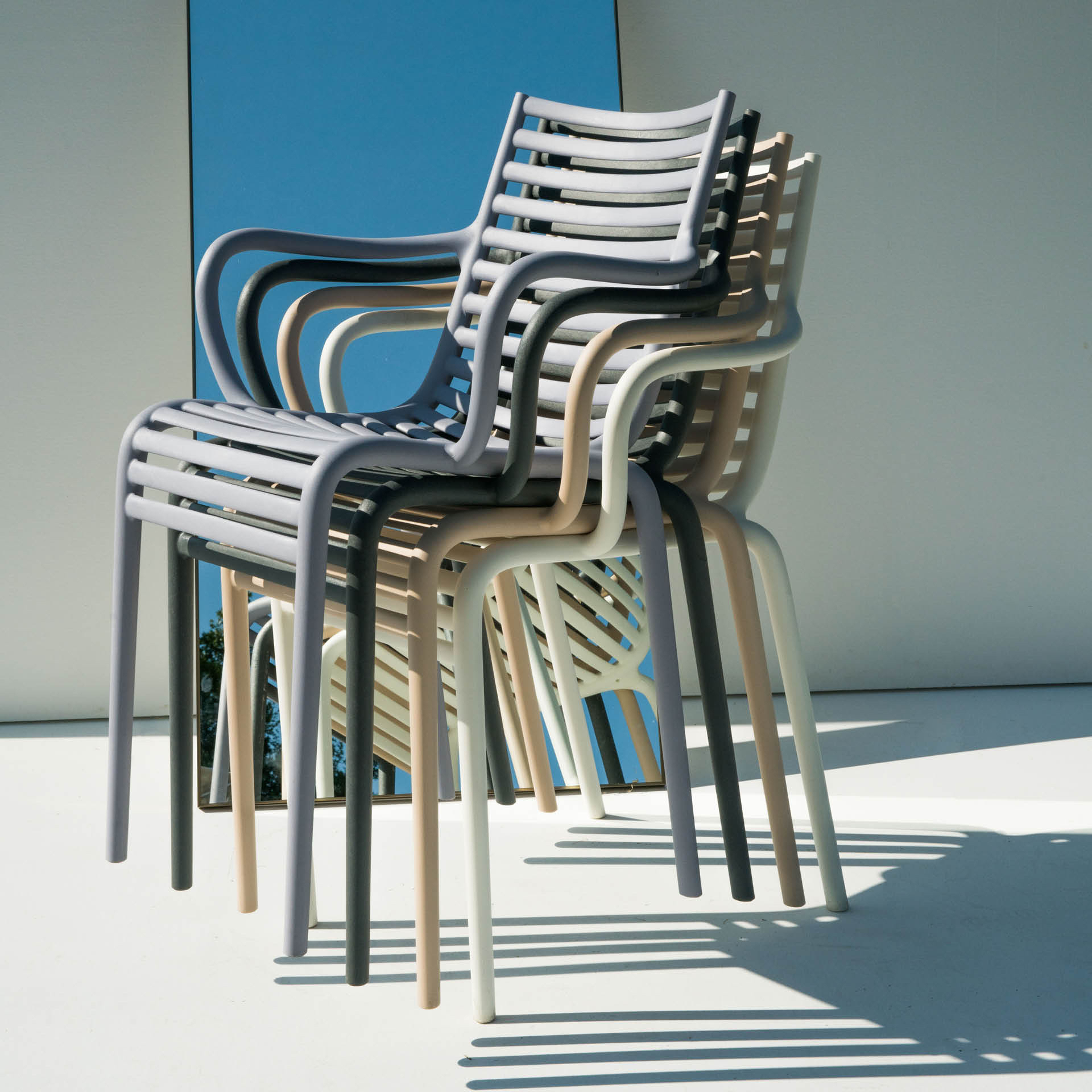 【官方授权】意大利Driade PIP-e可堆叠扶手椅家用休闲庭院户外