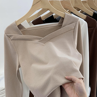 上衣正肩t恤V领德绒打底衫 300斤大码 显瘦长袖 胖mm240斤秋冬季 女装