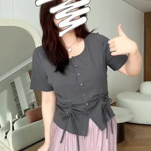 设计感小众别致上衣T恤女 胖mm显瘦正肩收腰抽褶新款 300斤大码 女装