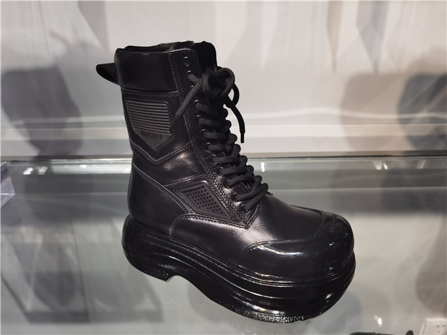 BLOCCO5马丁靴羊皮橡胶松糕底