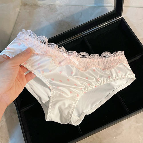 纯欲蕾丝无痕抗菌中低腰女三角裤