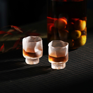 玻璃小酒杯创意梅子清酒酒具日本子弹一口杯利口白酒杯烧酒盅日式