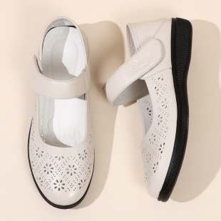 中老年夏季凉鞋34码女鞋43码镂空软底42防滑平跟妈妈拉带方口皮鞋