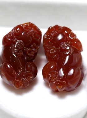 天然红玛瑙招财貔貅吊坠女项链男士情侣挂件挂坠饰品礼物
