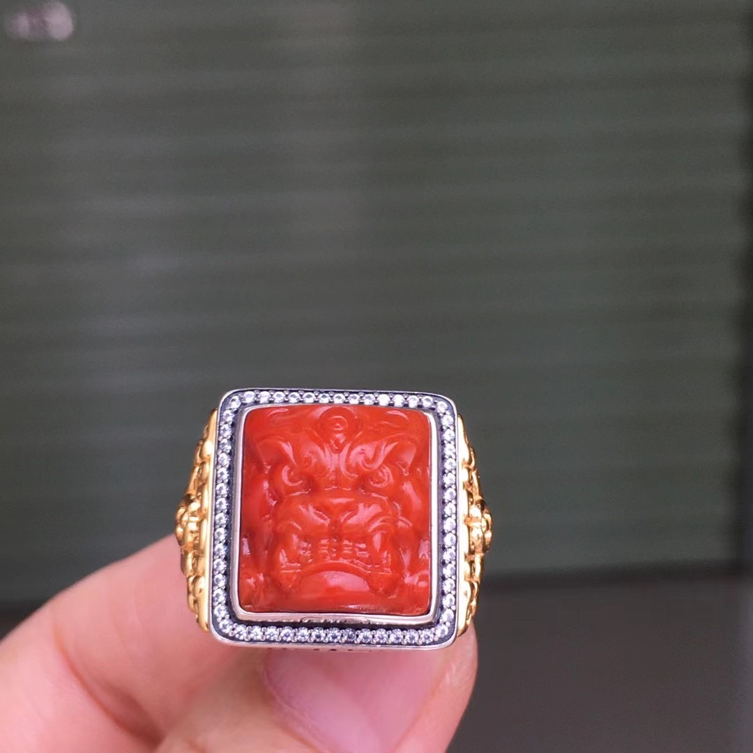 南红玛瑙原矿无胶无裂无烤色九口料柿子红戒指