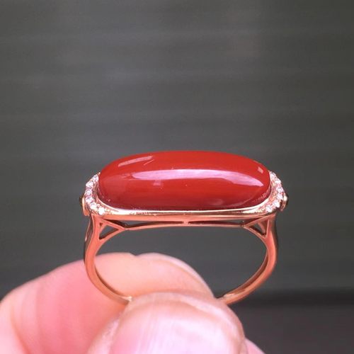 南红玛瑙戒指18k金镶嵌钻石牛血锦红戒指