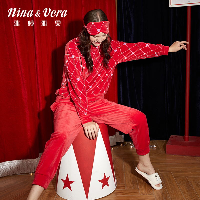 雅婷雅雯大红色海岛绒家居服套装