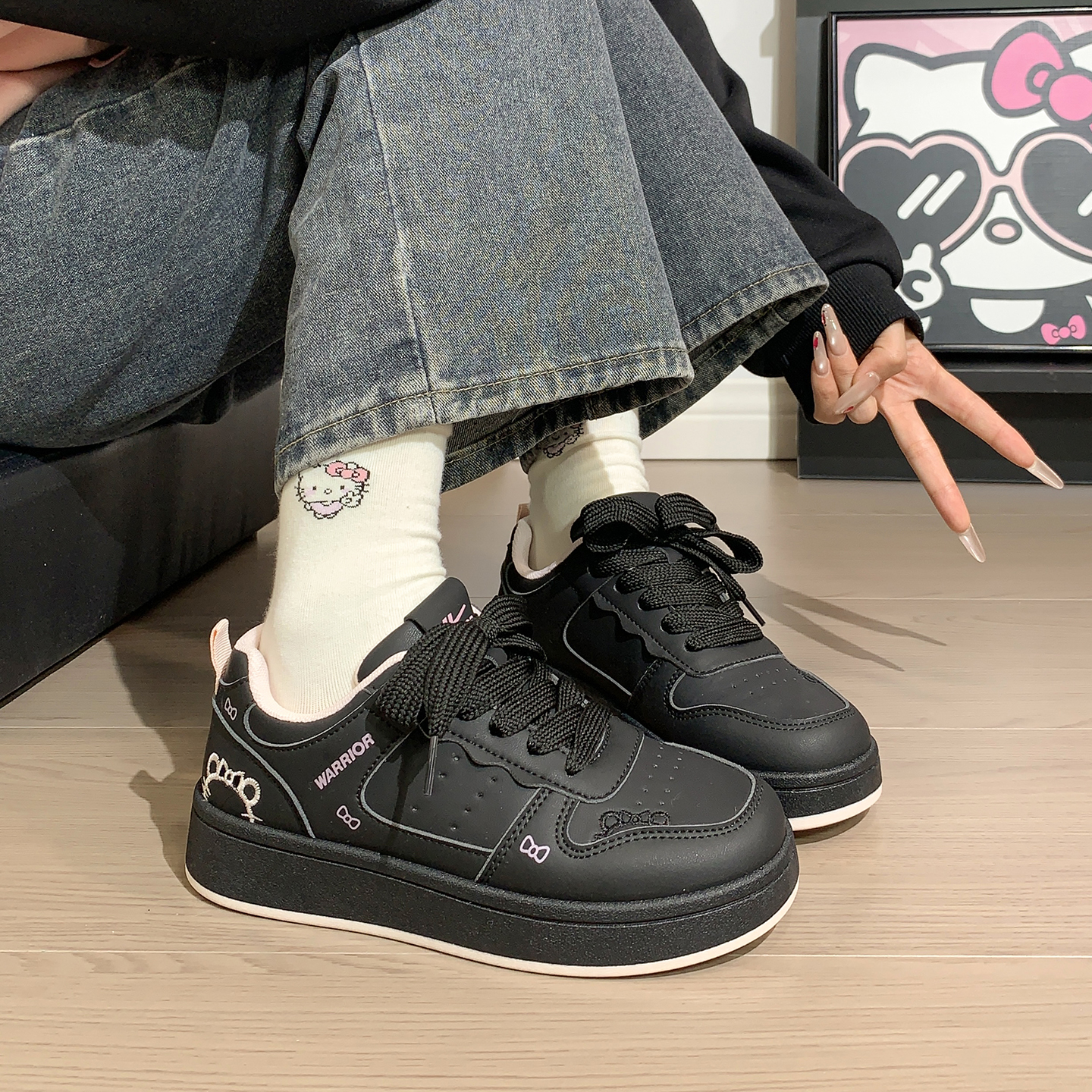 回力加绒黑色板鞋女厚底