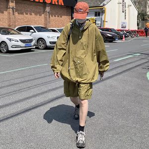 709-F193-P70 单人 夏季蝙蝠袖连帽防晒衣男户外旅游速干小众图片