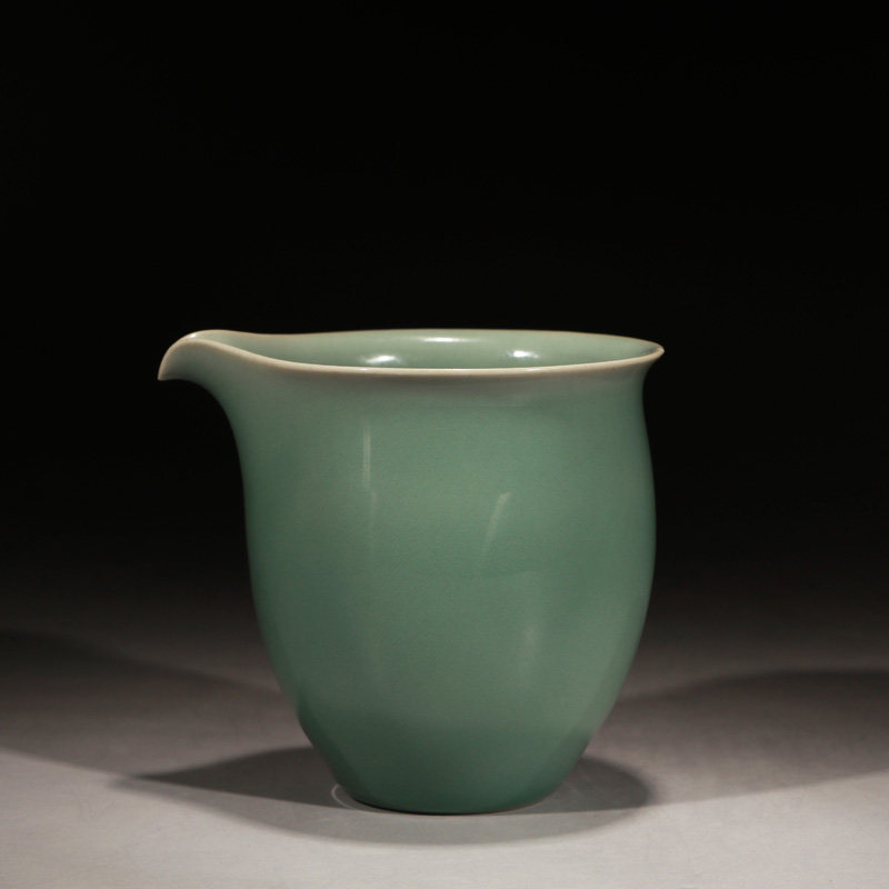 龙泉青瓷公道杯陶瓷茶具配件分茶器大号茶器茶海耐热高端正品促销