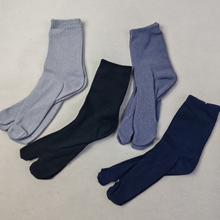 日单袜子男中筒袜二指袜分趾袜纯棉吸汗透气木屐袜二趾男袜发黄点