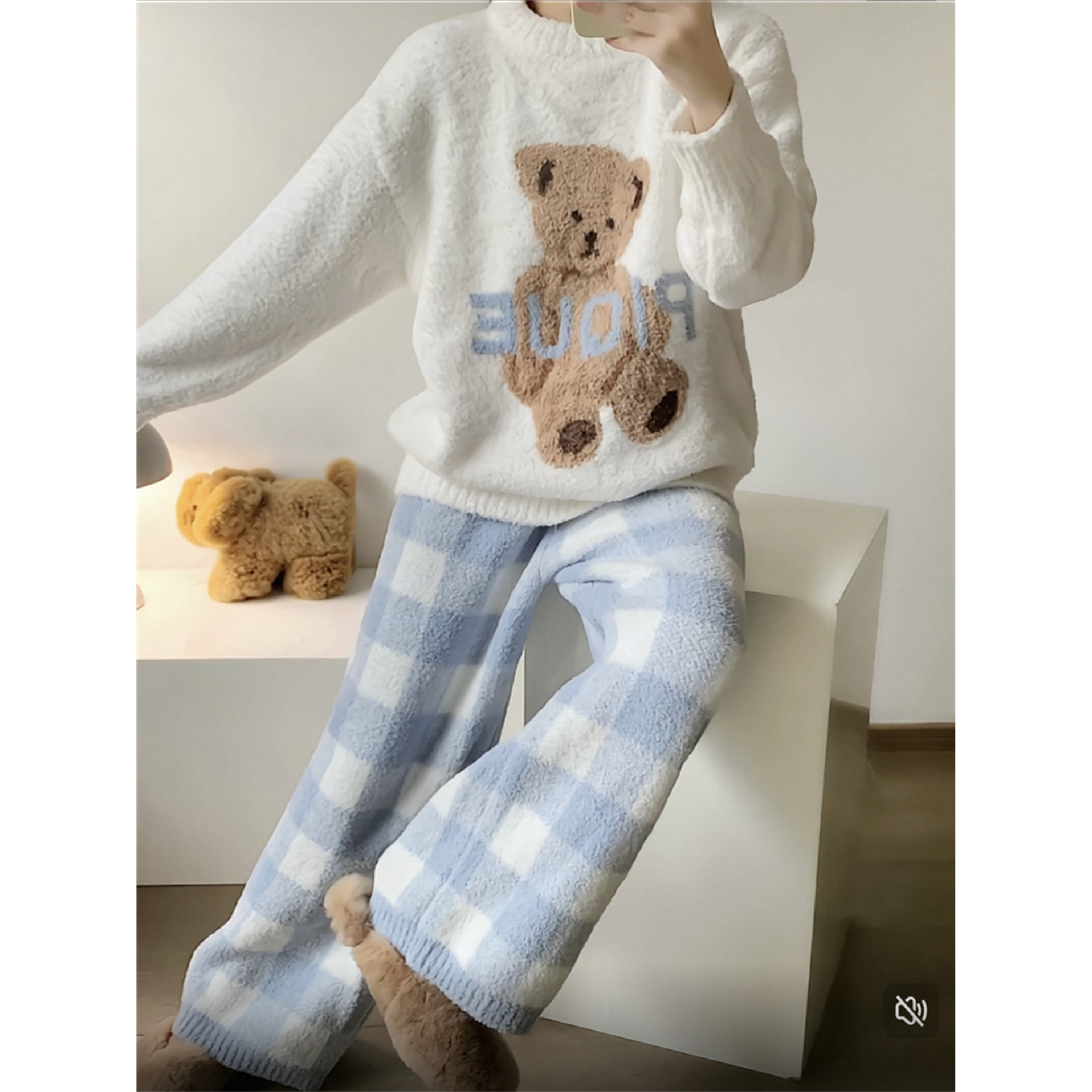 新款半边绒睡衣女秋冬加厚家居服