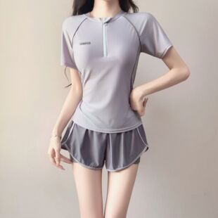 泳衣女款2026新款高级感保守分体遮肚显瘦运动少女学生泳装