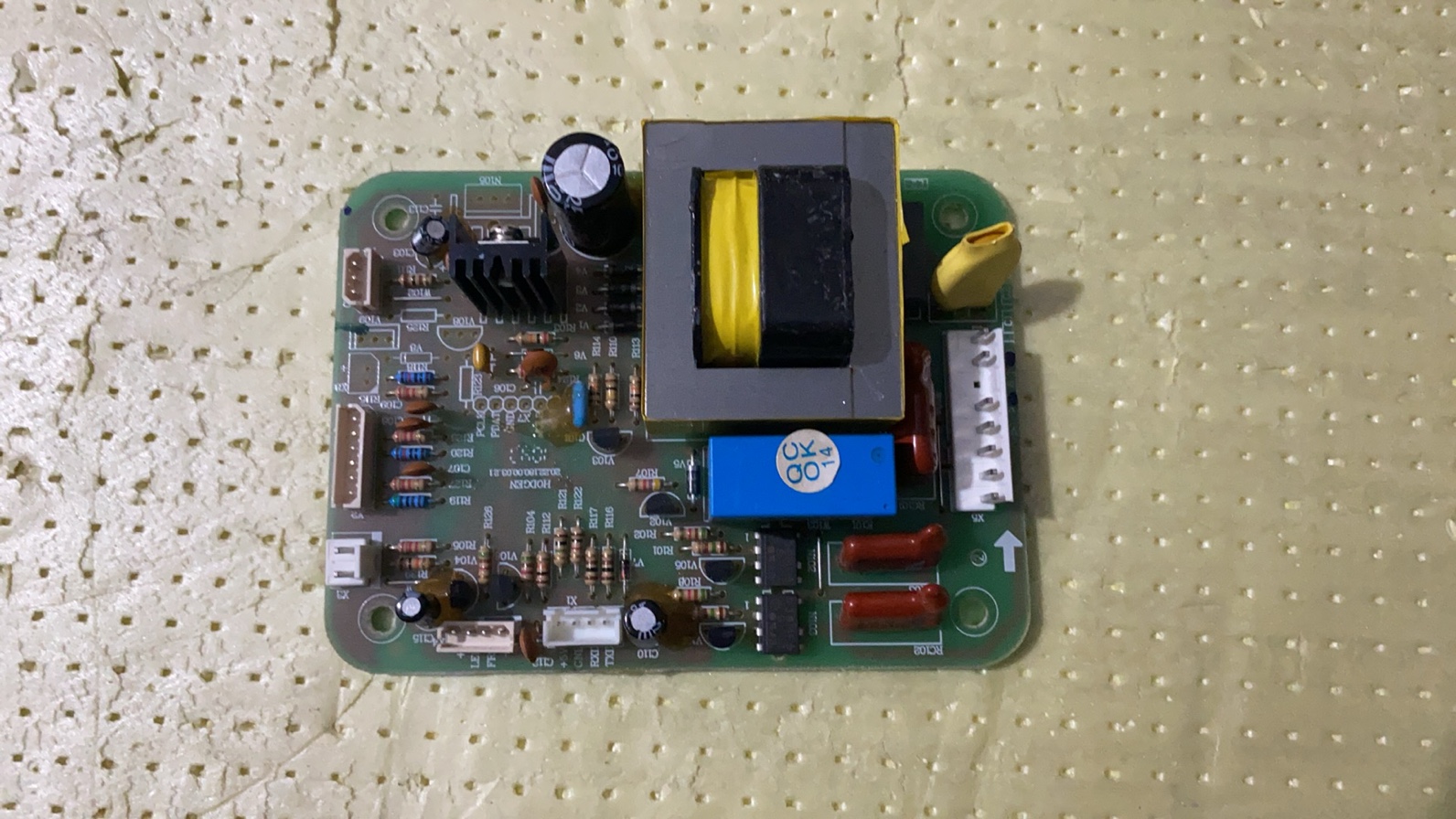 适用海信容声冰箱BCD-212/232YM/D主板BCD-211YM/D-210YM/T电脑板