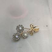 45满29元 包邮 MONET打标胸针