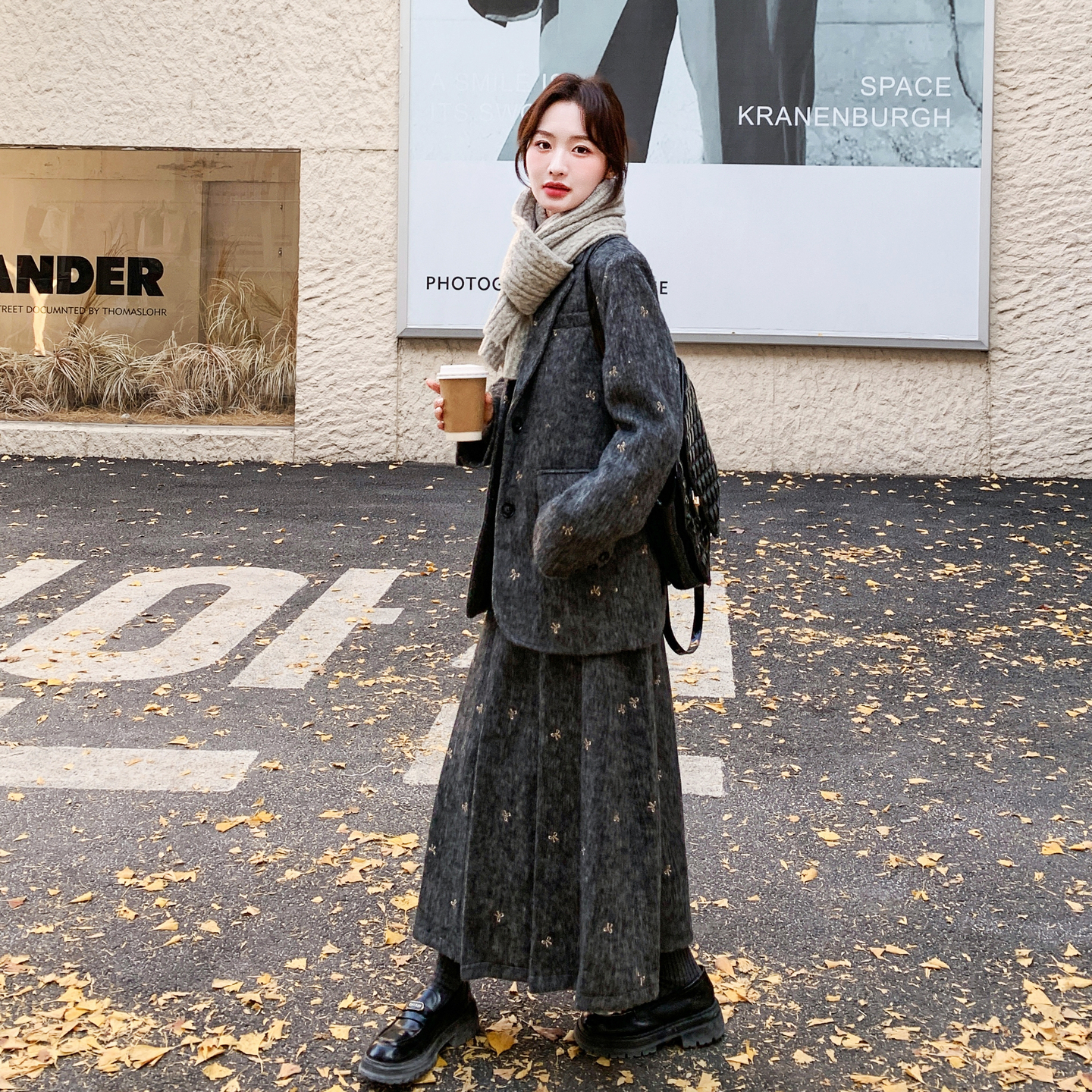 现货数据好-羊毛呢刺绣羽绒半裙套装306-AW190-p295-k438，女装套装/套裙，浙宝306