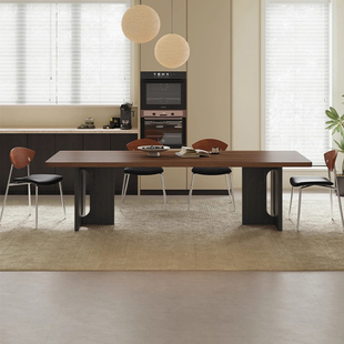 北欧实木岩板餐桌家用长方形饭桌黑胡桃纹下挂岩板中古风餐桌