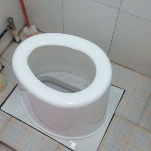 名藤包邮坐便器蹲厕椅老人孕妇可折叠凳便携式移动马桶加固防滑家