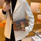 Clean Knоck包包女2026新款 潮复古小方包百搭单肩包斜挎包通勤包