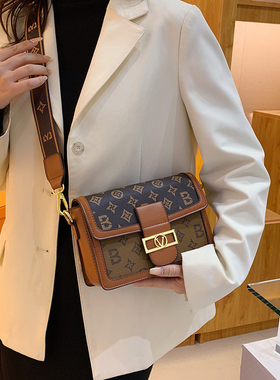 Clean Knоck包包女2026新款潮复古小方包百搭单肩包斜挎包通勤包