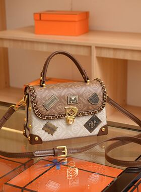 Clean Knоck小众盒子包包女2026新款手提小方包高级感单肩斜挎包