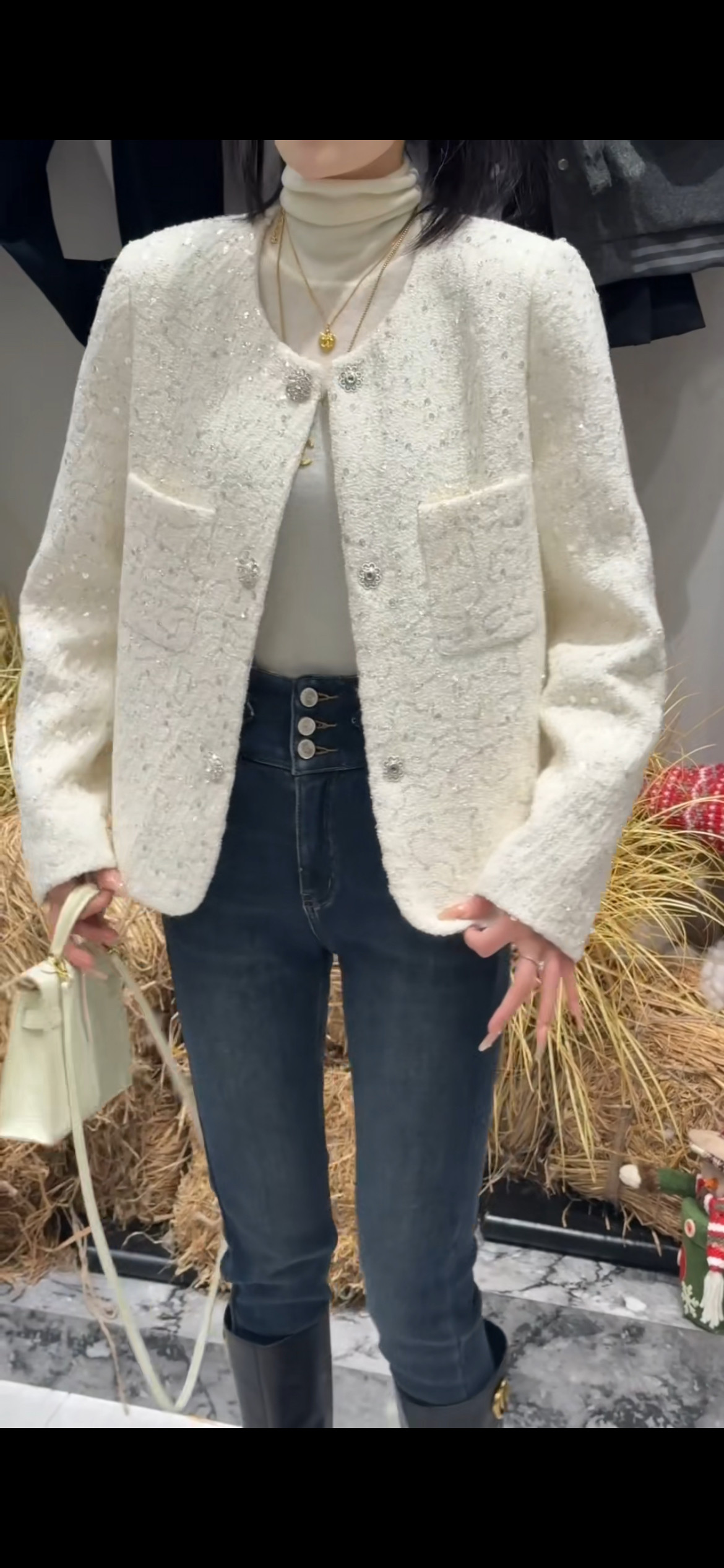 欧洲站2025秋冬新款小香风重工艺亮片粗花羽绒外套女显瘦百搭上衣