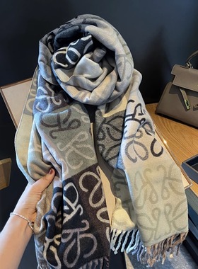 法国CINSKINS2023年爆款双面羊绒围巾拼色格子百搭加厚披肩围脖女