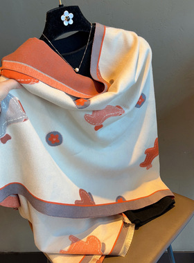 法国CINS KINS好事成双~小木马加厚保暖双面冬季羊绒围巾两用披肩