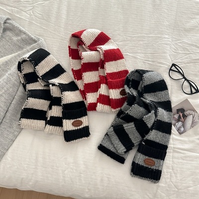 秋冬新款羊毛混纺撞色条纹口袋围巾女韩版时尚百搭装饰保暖窄围脖