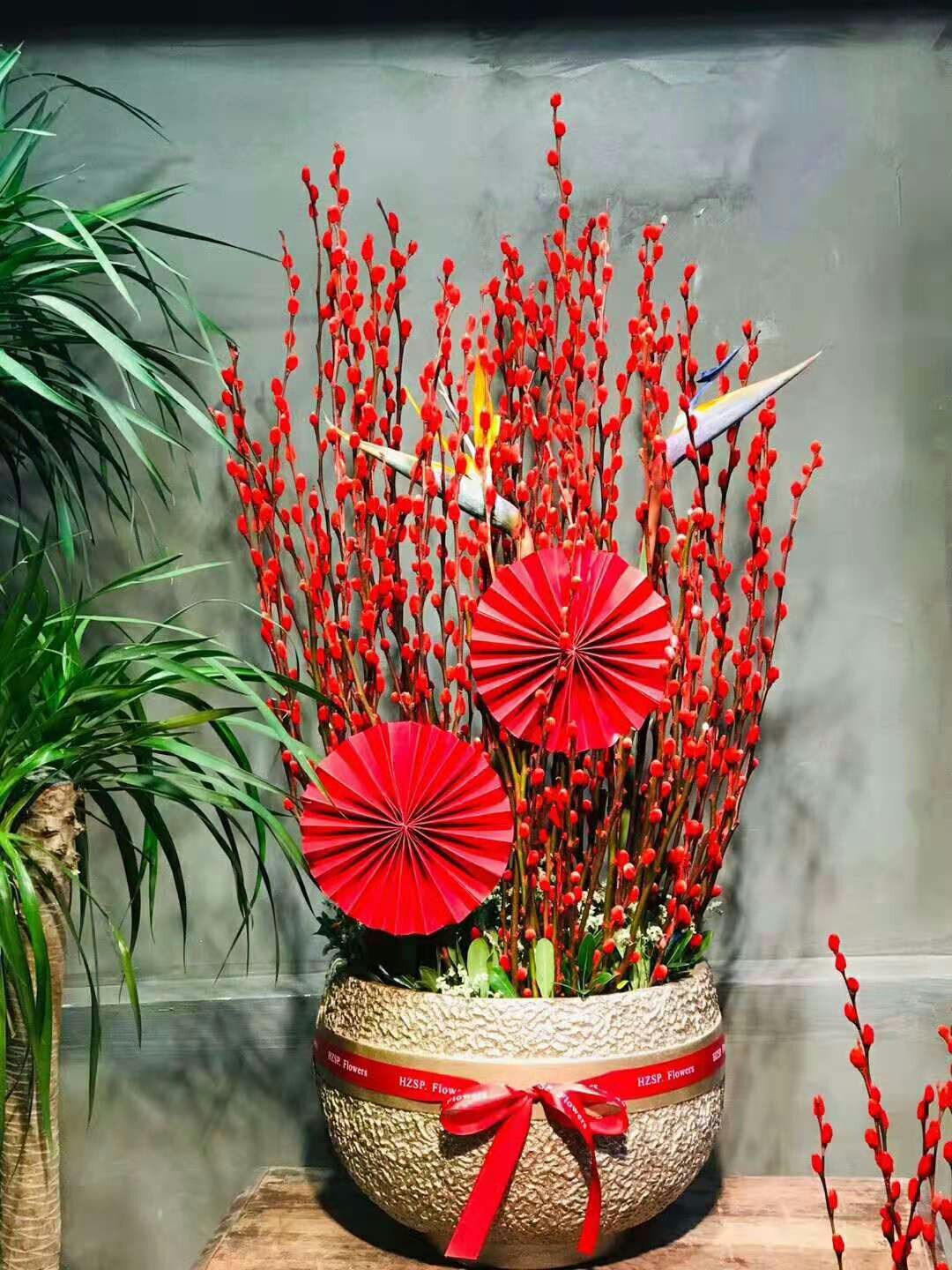 银柳玫瑰鲜花速递同城昆明花店生日送花上门