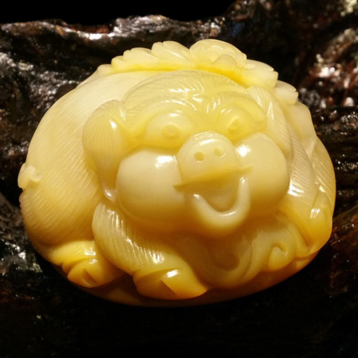 精品金包银霍山玉生肖发财富贵猪籽料手玩件手把件黄蜡石黄龙玉