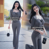 抽皱气质减龄套装 女新品 时尚 春夏装 花朵造型上衣喇叭裤 两件套