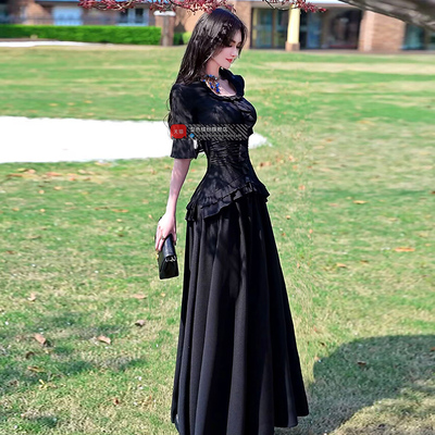 夏季小众假两件U领荷叶边抽皱修身大摆长裙2025新款过膝连衣裙