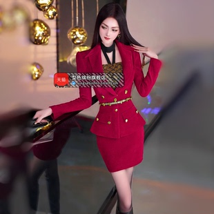 冬季欧美洋气女神范绒感上衣半裙两件套2025新款减龄辣妹风套装裙