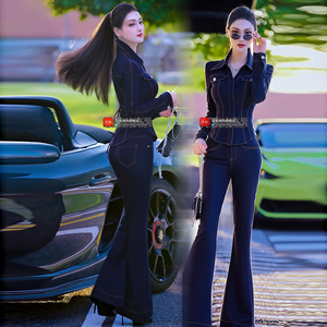 早秋仿牛仔气质减龄套装2024新款束腰抽绳上衣喇叭裤两件套