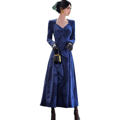 英伦风大裙摆收腰过膝连衣裙