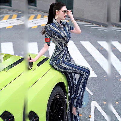 名媛风印花衬衫微喇叭裤两件套2025夏季气质减龄修身收腰搭配套装