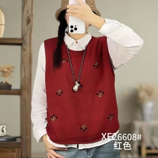 2025秋冬刺绣小花圆领棉线针织马甲复古文艺宽松时尚百搭无袖马夹