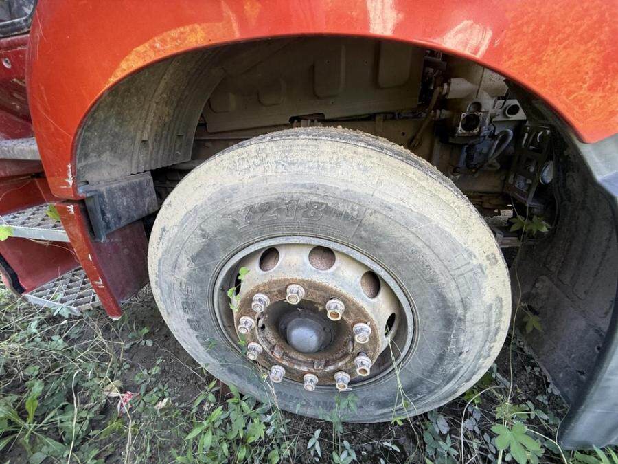 3月5日绍兴浙DH8941解放牌/CA4250P66K24T1A1E5重型半挂牵引车一辆（不含号牌）网络拍卖公告